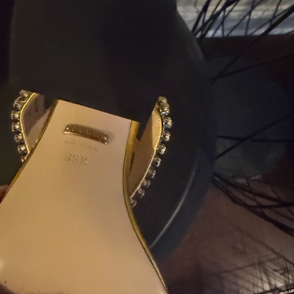Gucci Women's Gold Embellished Heels - Picture 6 of 13